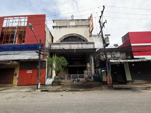 ขาย สำนักงาน ชุมพรถนน ประชาอุทิศ เมืองชุมพร PTT68-10001