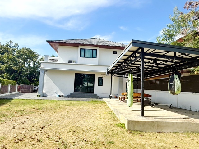 เรียนนานาชาติ RIS โลตัสสุขาภิบาล3 บิ๊กซี คฤหาสน์ ขายถูกกว่าประเมิน 5นอน โรง รามคำแหง164 เฟอร์ เครื่องใช้ไฟฟ้า 6น้ำ 150 ตรว เพอร์เฟค 