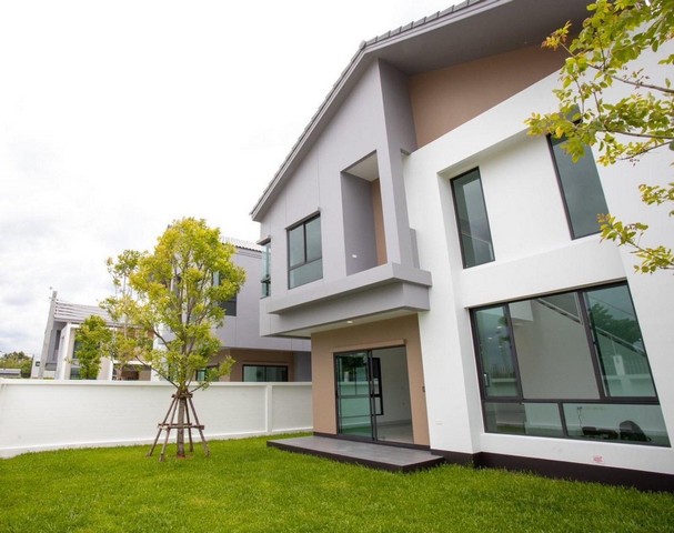 ขายบ้านเดี่ยว 2ชั้น โครงการ Vario สุวรรณภูมิ ที่ดิน 96 ตรว พื้นที่ใช้สอย 212 ตรม.